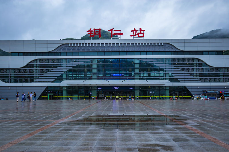 义乌市到铜仁物流专线-工程项目货物运输专线「资质齐全」