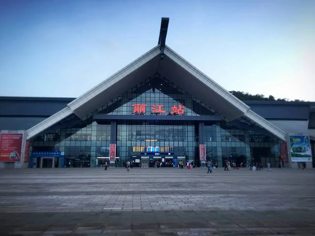 义乌市到丽江物流专线-农资产品运输专线「专业可靠」